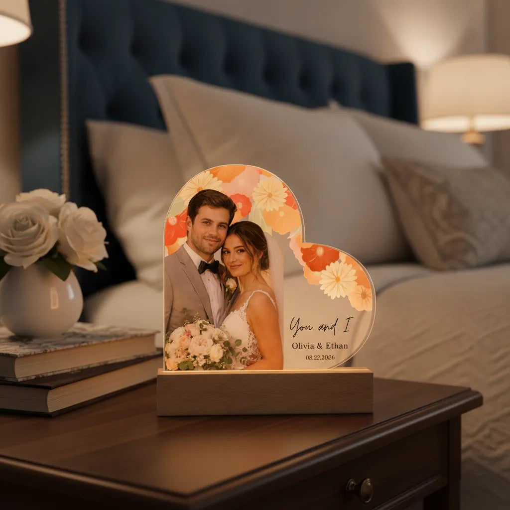 Personalized Floral Wedding Acrylic Heart Plaque – Custom Bride & Groom Photo Gift, Wedding Anniversary Keepsake with Names & Date